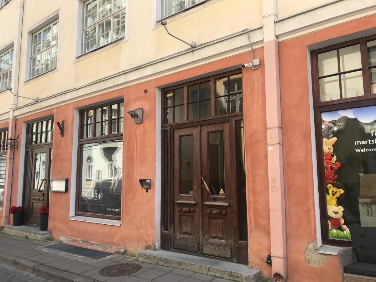 Cozy Oldtown Studio With Magnific City View タリン エクステリア 写真